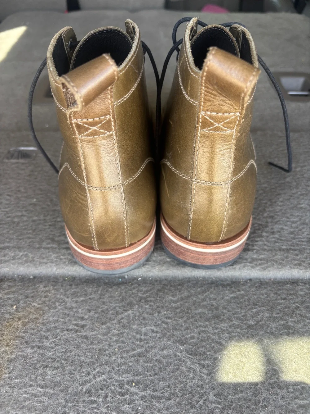 Helm The Hollis Men's Olive Leather Lace-Up Boots